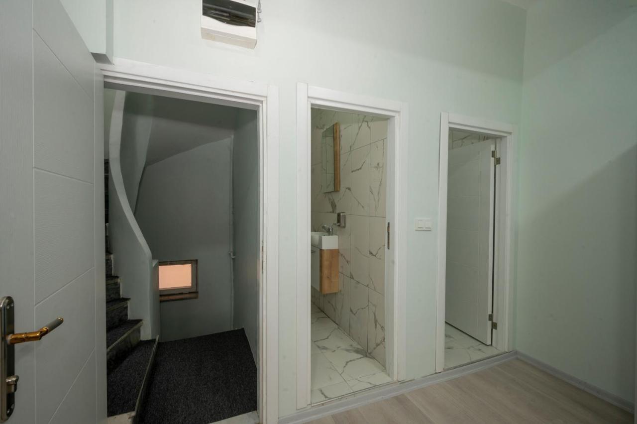 איסטמבול Xalila Hostel & Cafe Ladies Room מראה חיצוני תמונה
