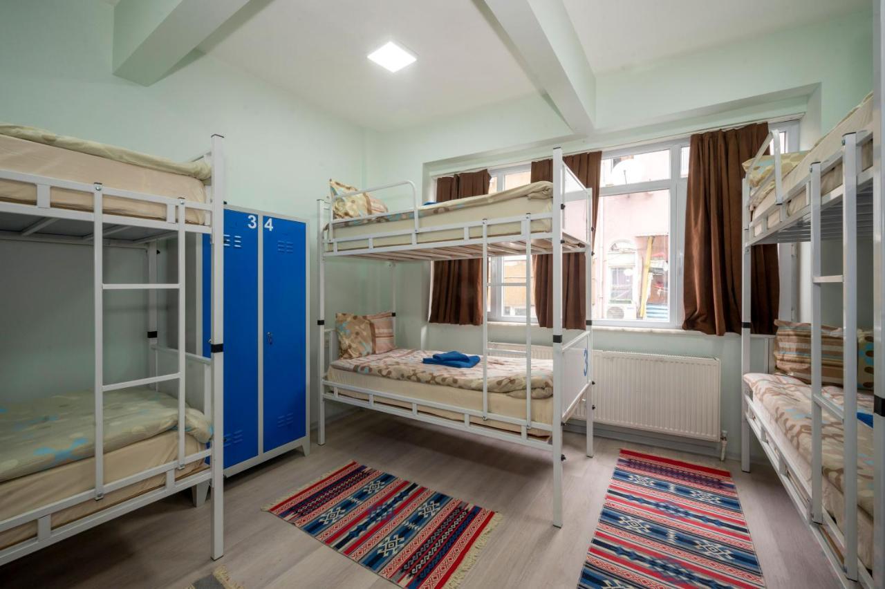 איסטמבול Xalila Hostel & Cafe Ladies Room מראה חיצוני תמונה